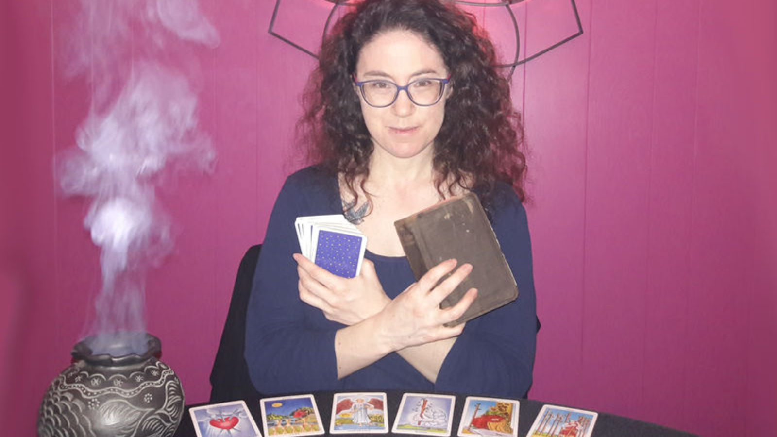 What to Know Before You Go into a Psychic Reading What to Know Before You Go into a Psychic Reading